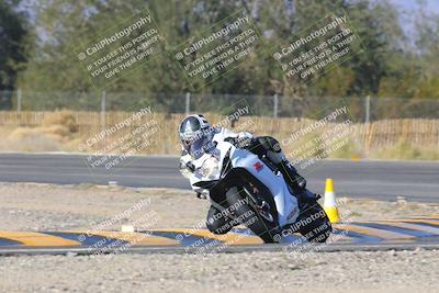 media/Dec-09-2023-SoCal Trackdays (Sat) [[76a8ac2686]]/Turn 3 Exit (1140am)/